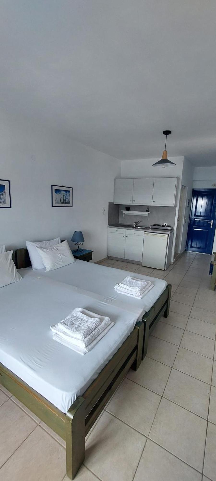 Vrahos Rooms - Studios Alopronia المظهر الخارجي الصورة